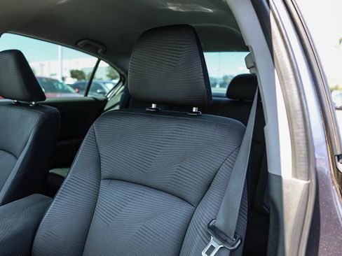Used 2017 Honda Accord LX image 14
