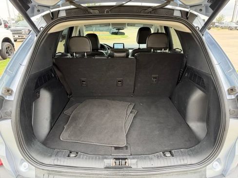 Used 2022 Ford Escape SEL FWD image 8