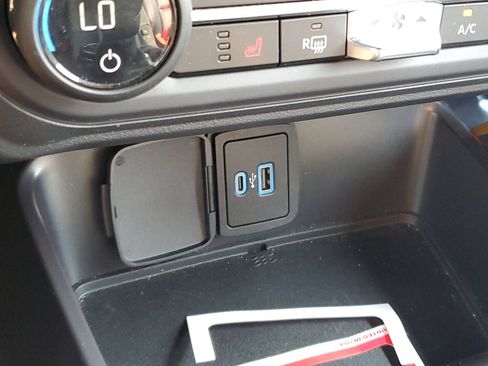 Used 2024 Ford Bronco Badlands AWD/4WD image 25