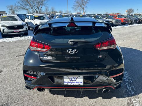 Used 2020 Hyundai Veloster N w/ Performance Package image 6