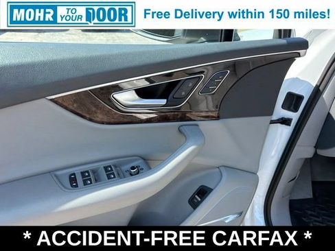 Used 2018 Audi Q7 3.0T Prestige w/ Prestige Package AWD/4WD image 13