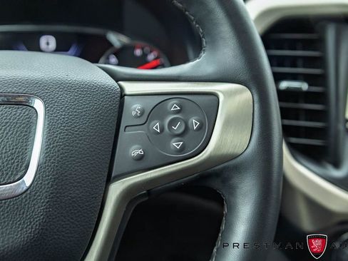Used 2023 GMC Acadia Denali w/ Denali Technology Package AWD/4WD image 31