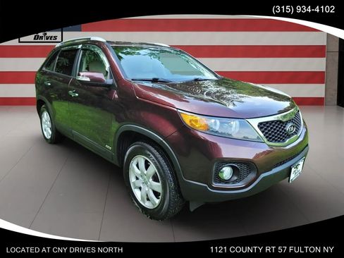 Used 2013 Kia Sorento LX AWD/4WD image 3
