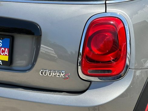 Used 2017 MINI Cooper S FWD image 30
