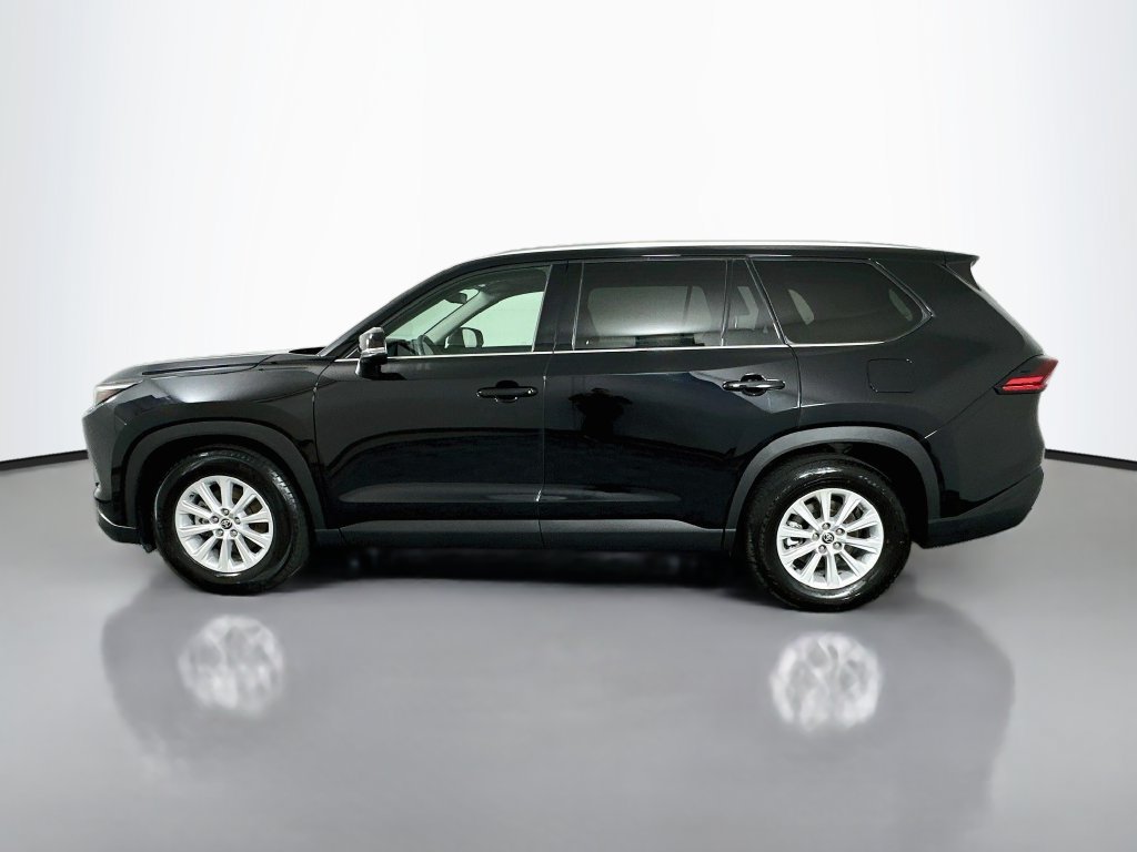 Used 2025 Toyota Grand Highlander FWD image 8