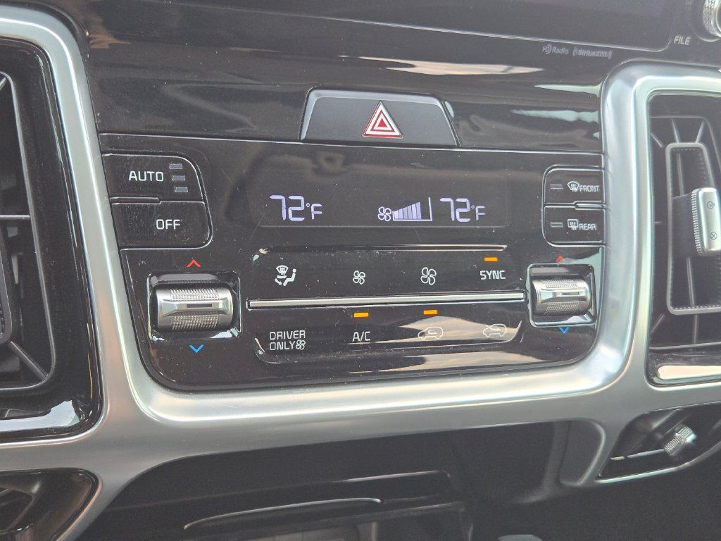 Used 2022 Kia Sorento SX AWD/4WD image 27