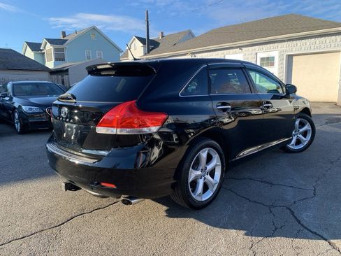 Used 2009 Toyota Venza AWD image 5