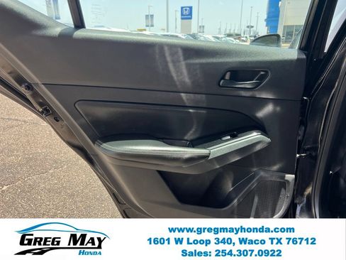 Used 2023 Nissan Altima 2.5 SV FWD image 17