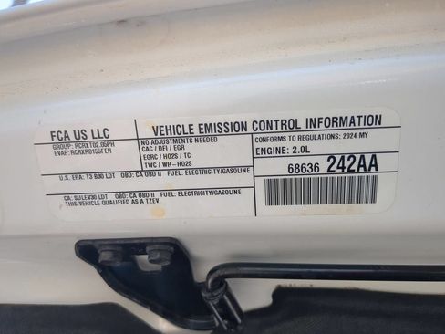 Used 2024 Jeep Wrangler Unlimited Rubicon 4xe AWD/4WD image 36