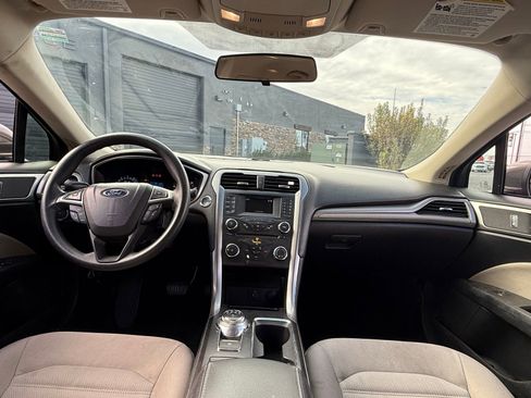 Used 2017 Ford Fusion S image 12