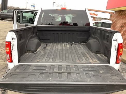 Used 2017 Ford F150 XLT w/ Equipment Group 301A Mid image 9