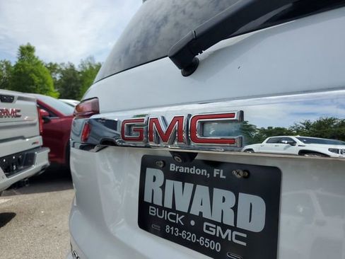 Used 2020 GMC Acadia Denali w/ LPO, Floor Liner Package FWD image 6
