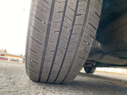 Used 2020 Chevrolet Sonic LT image 17