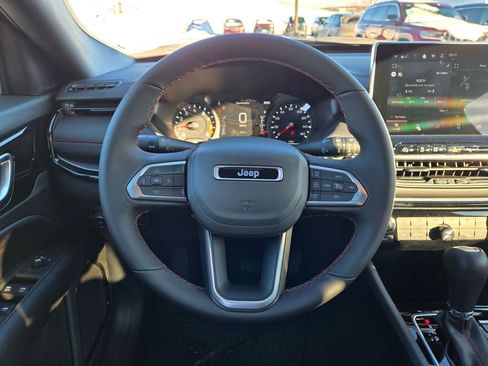 New 2026 Jeep Compass Trailhawk AWD/4WD image 17