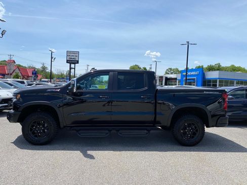 Used 2024 Chevrolet Silverado 1500 ZR2 w/ ZR2 Bison Edition image 2