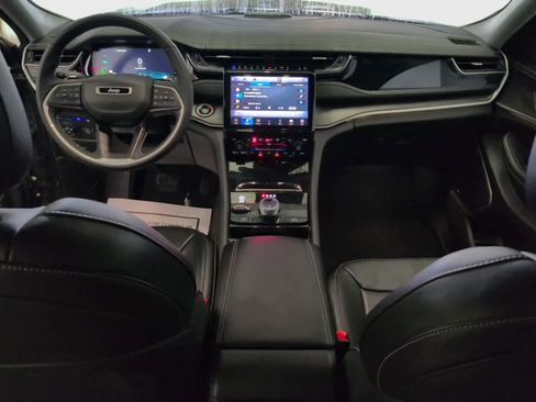 Used 2022 Jeep Grand Cherokee Limited 4xe w/ Luxury Tech Group II image 10