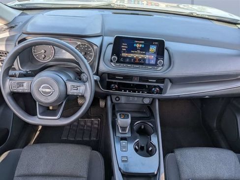 Used 2024 Nissan Rogue SV FWD image 14