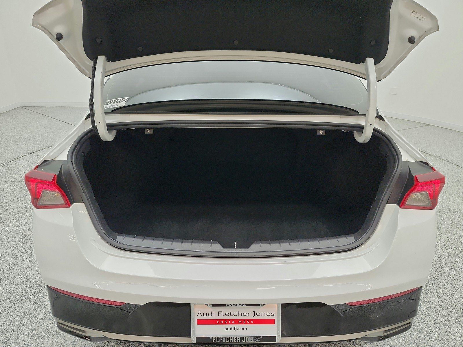 Used 2023 Kia K5 LXS FWD image 18