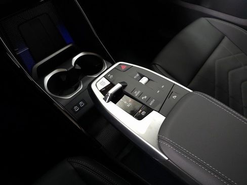 Used 2025 BMW X1 xDrive28i w/ Convenience Package image 23