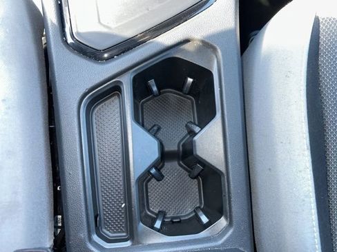 Used 2024 Volkswagen Taos S image 23