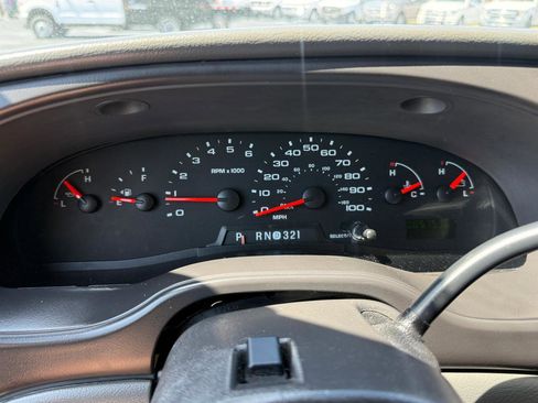 Used 2007 Ford E-350 and Econoline 350 Super Duty image 13