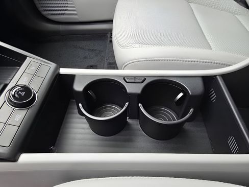 New 2026 Hyundai Kona SEL Premium AWD/4WD image 23