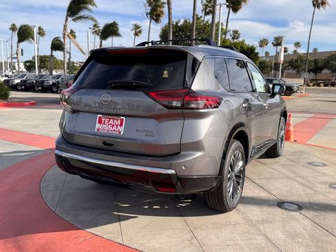 New 2026 Nissan Rogue Platinum AWD/4WD image 7