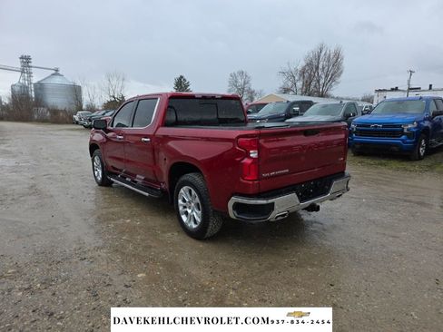 Used 2025 Chevrolet Silverado 1500 LTZ w/ LTZ Premium Package image 3
