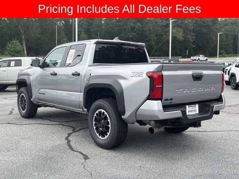Used 2024 Toyota Tacoma TRD Off-Road AWD/4WD image 3