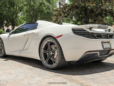 Used 2014 McLaren MP4-12C Spider RWD image 6