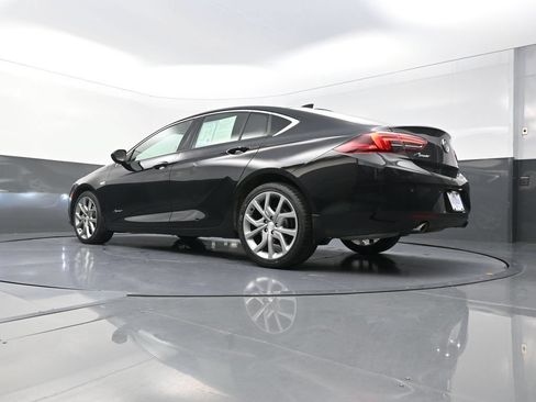 Used 2019 Buick Regal Avenir w/ Driver Confidence Package II FWD image 25