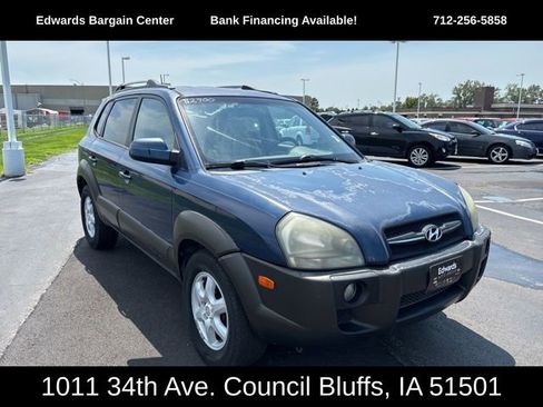 Used 2005 Hyundai Tucson GLS image 2
