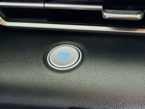 Used 2021 Hyundai Elantra SEL image 21