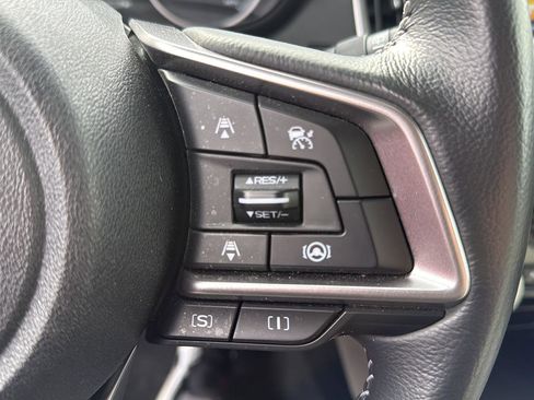 Used 2023 Subaru Forester Premium image 12