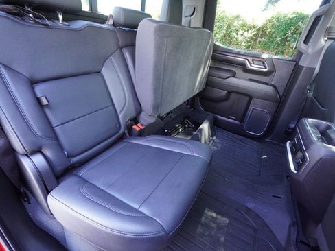 Used 2024 GMC Sierra 1500 SLT w/ SLT Premium Plus Package AWD/4WD image 32