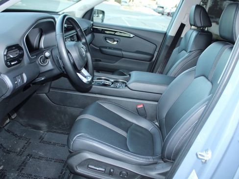Used 2023 Honda Pilot Touring image 26