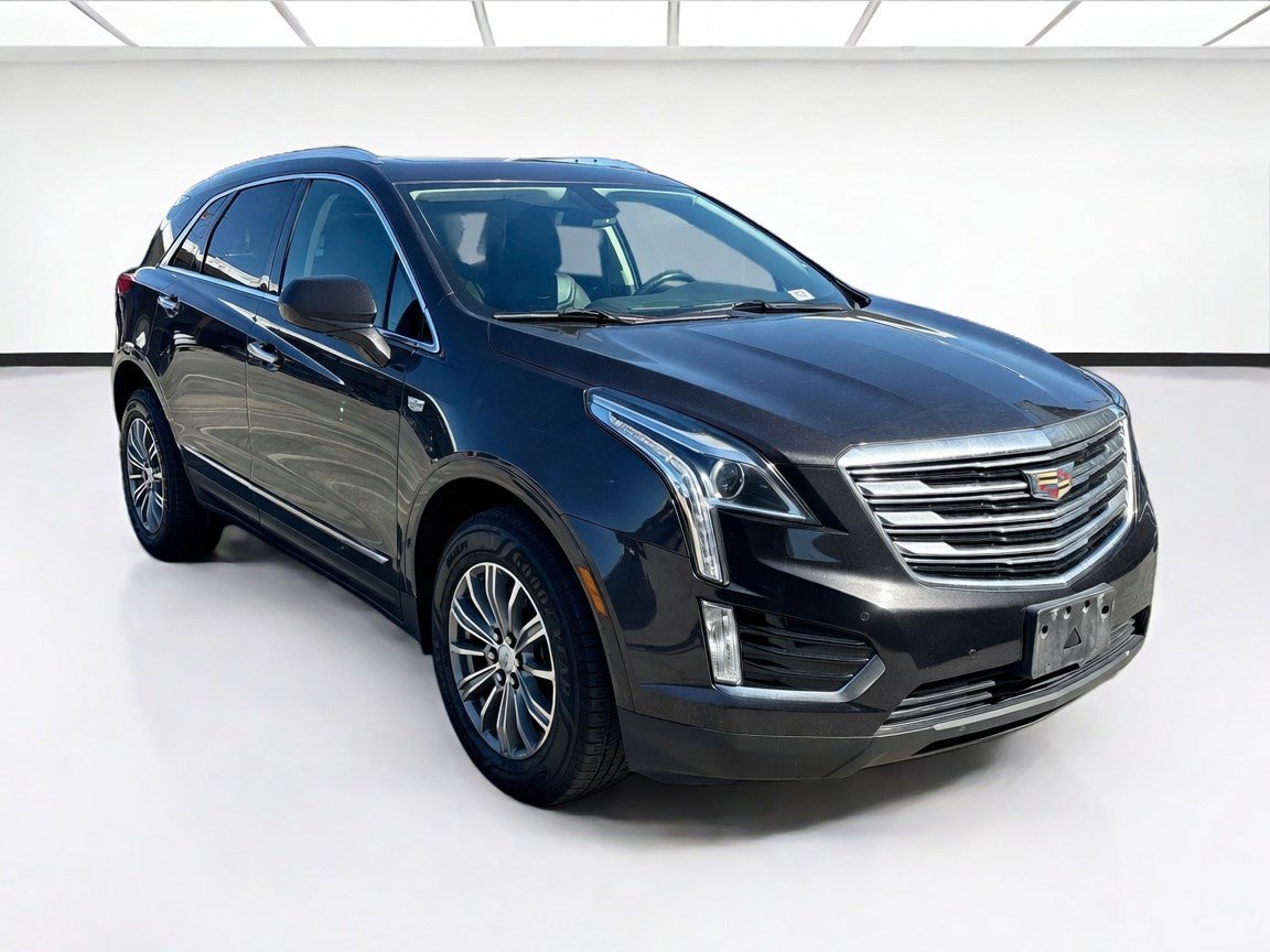 Used 2018 Cadillac XT5 Luxury FWD image 3
