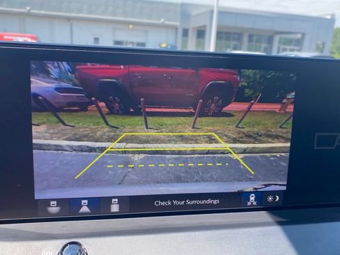Used 2025 Honda Accord Sport image 25