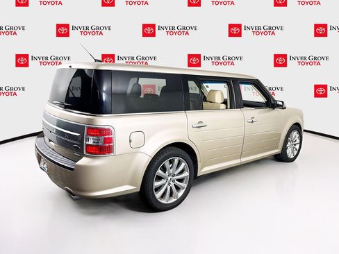Used 2018 Ford Flex Limited w/ Equipment Group 303A AWD/4WD image 5