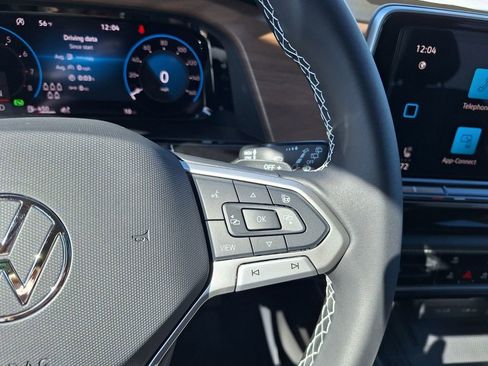 New 2026 Volkswagen Atlas SE image 18