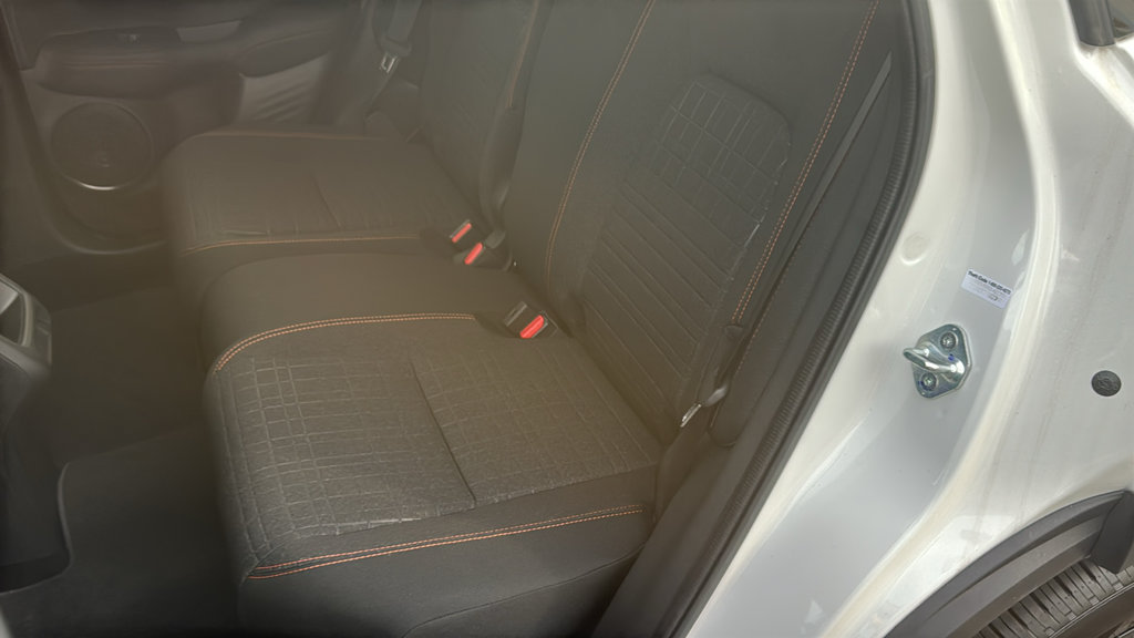 Certified 2025 Honda HR-V Sport image 32