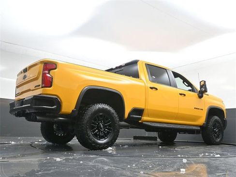 New 2026 Chevrolet Silverado 2500 ZR2 w/ LPO, Dark Essentials Package image 11
