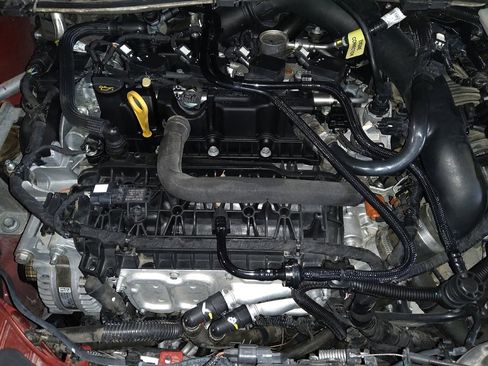 Used 2019 Ford Escape SE image 30