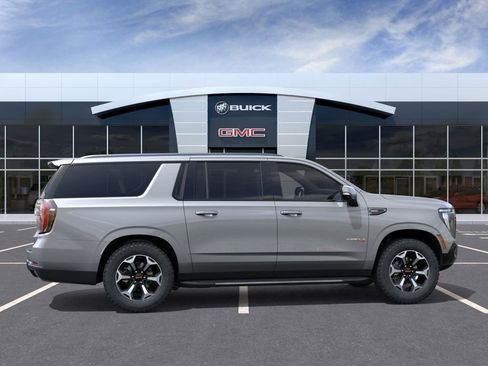 New 2026 GMC Yukon XL AT4 w/ Premium Trailering Package AWD/4WD image 5
