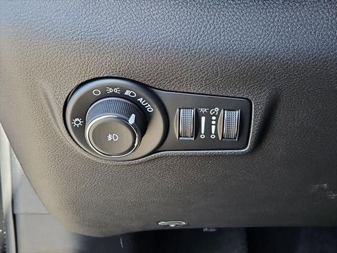 New 2026 Jeep Compass Latitude image 54