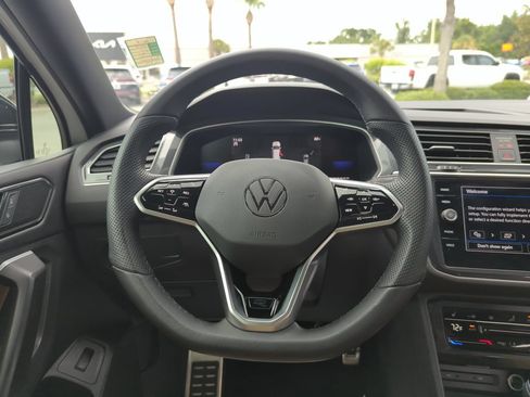 Used 2024 Volkswagen Tiguan SE R-Line FWD image 26