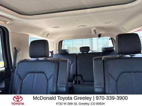 Used 2021 Ford Expedition Platinum AWD/4WD image 6