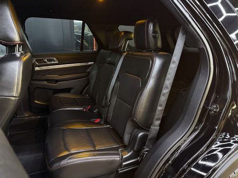 Used 2018 Ford Explorer Sport w/ Equipment Group 401A image 20