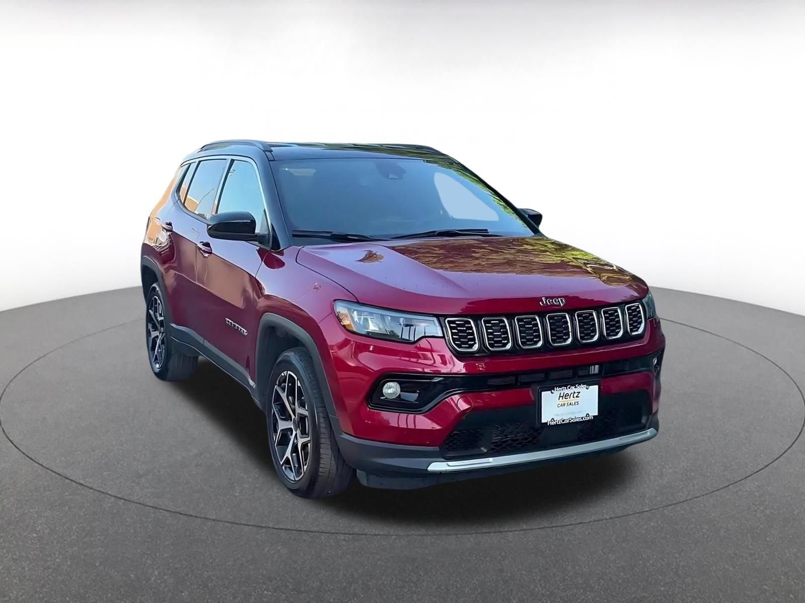 Used 2025 Jeep Compass Limited AWD/4WD image 3