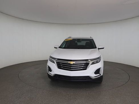 Used 2022 Chevrolet Equinox Premier FWD image 32